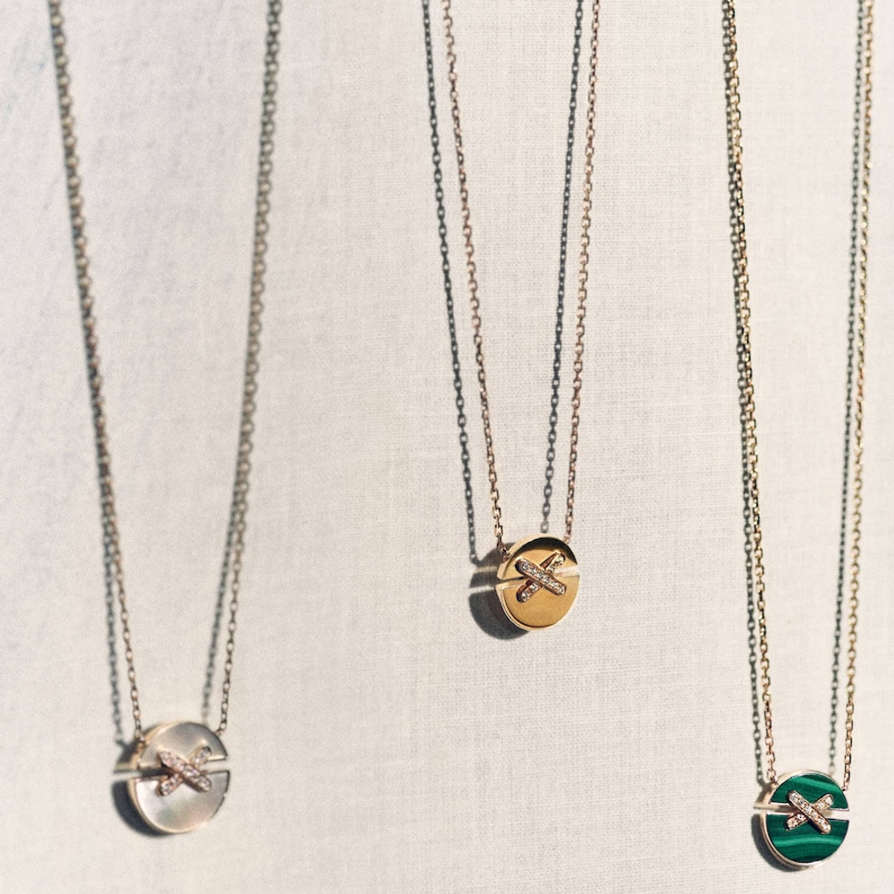 Jeux de Liens Harmony Malachite small model pendant