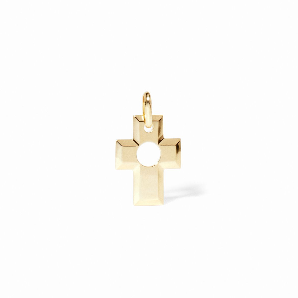 Pierced Cross Pendant 15 Mm