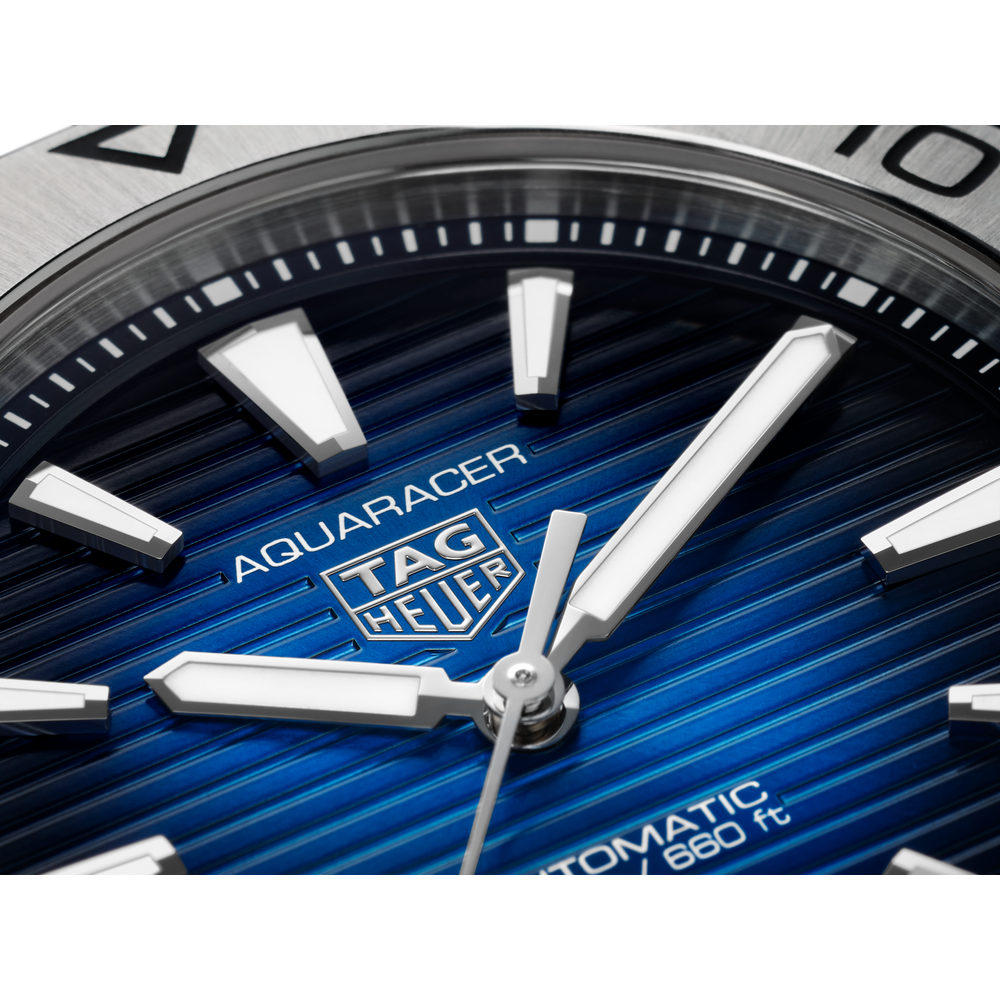 Aquaracer Professional 200 Date