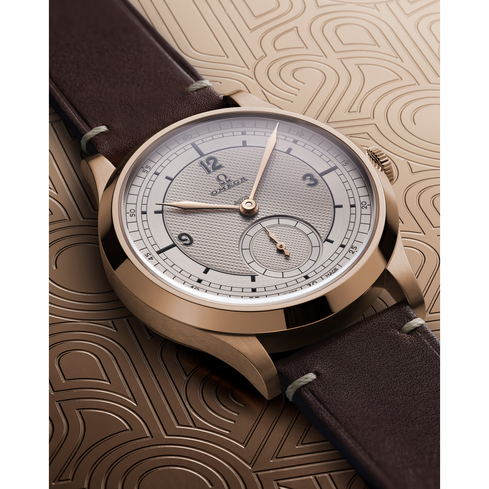 Specialities Paris 2024 Bronze Gold Edition 39 mm