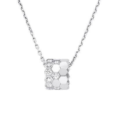 Bee de Chaumet Medium Model Pendant