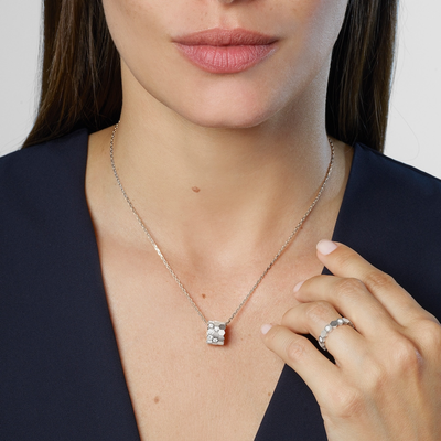 Bee de Chaumet Medium Model Pendant