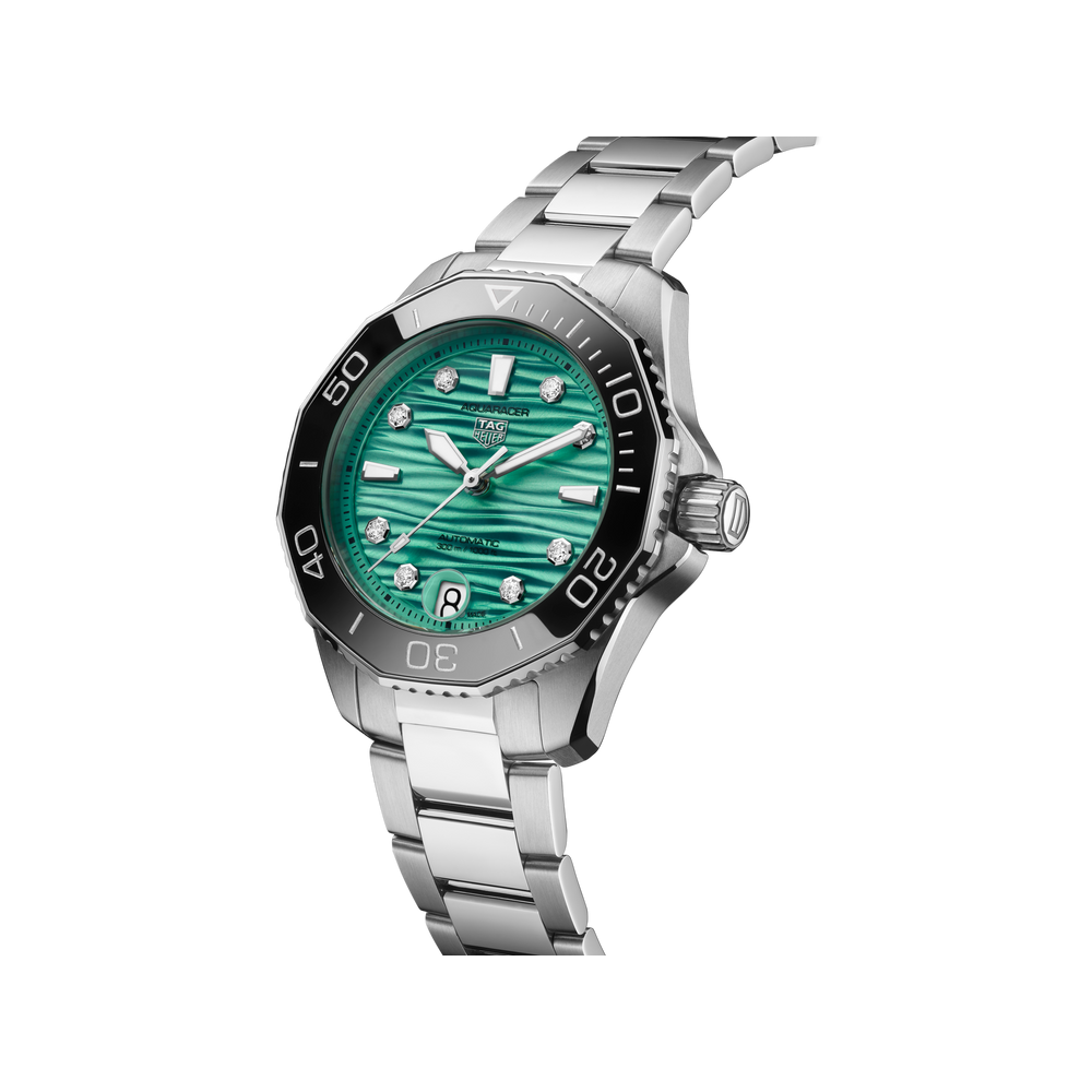 Aquaracer Professional 300 Date