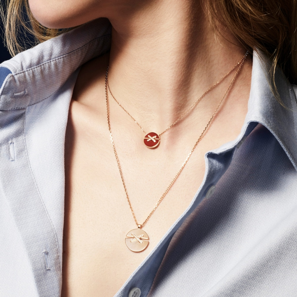 Jeux de Liens Harmony Carnelian small model pendant