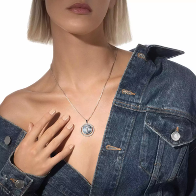 Lucky Move MM Nacre grise Collier Diamant Or Blanc