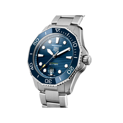 Aquaracer Professional 300 Date