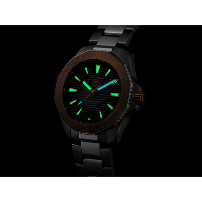 Aquaracer Professional 200 Date