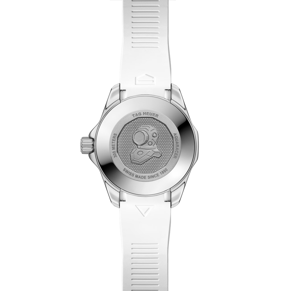 Aquaracer Professional 300 Date