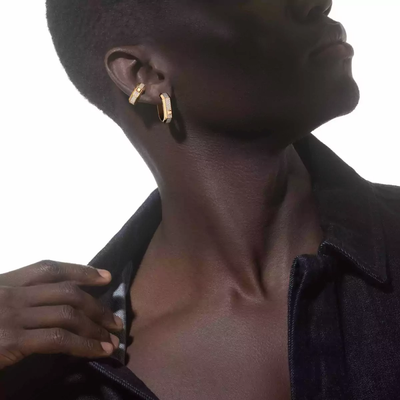 Mono créole pavée Moderniste MM Boucles d'oreilles Diamant Or Jaune