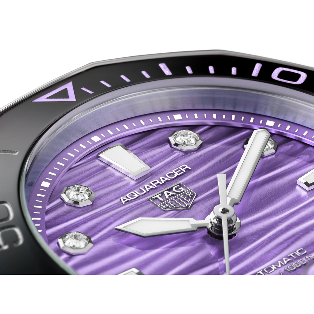 Aquaracer Professional 300 Date